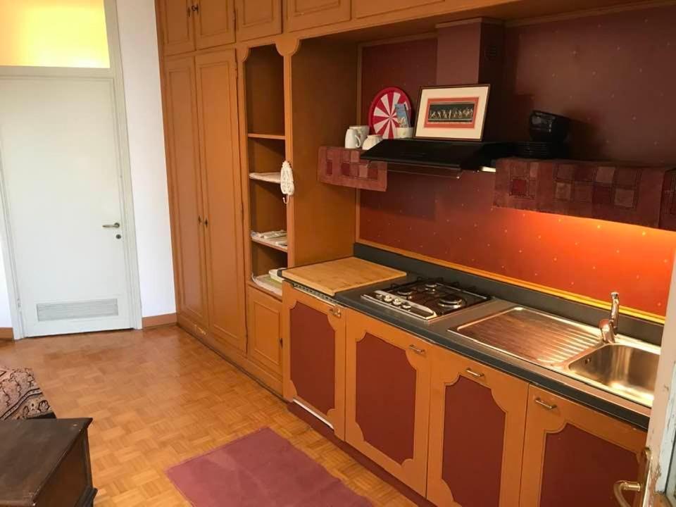 Xampilla'S Business City Mini Apartment Bassano バッサーノ・デル・グラッパ エクステリア 写真